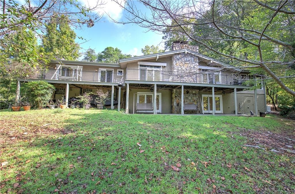 4 bedroom, 5 bathroom, 3,923 sq ft single family residence for sale at 1218 Hightower Road, Cedartown, GA 30125 — photo 2