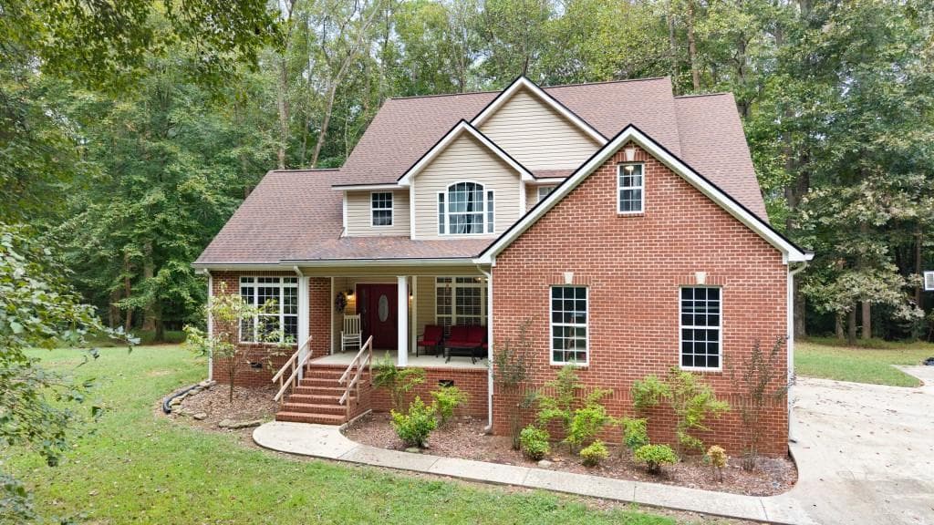 4 bedroom, 5 bathroom, 2,997 sq ft single family residence for sale at 122 Bigham Road, Trion, GA 30753