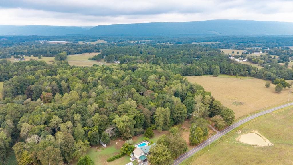 4 bedroom, 5 bathroom, 2,997 sq ft single family residence for sale at 122 Bigham Road, Trion, GA 30753 — photo 7
