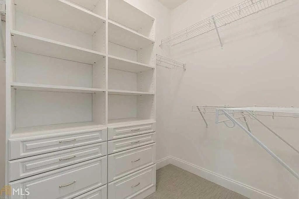 3 bedroom, 4 bathroom, 2,268 sq ft townhouse for rent at 6661 Cadence Boulevard, Sandy Springs, GA 30328 for $4,495 a month — photo 10
