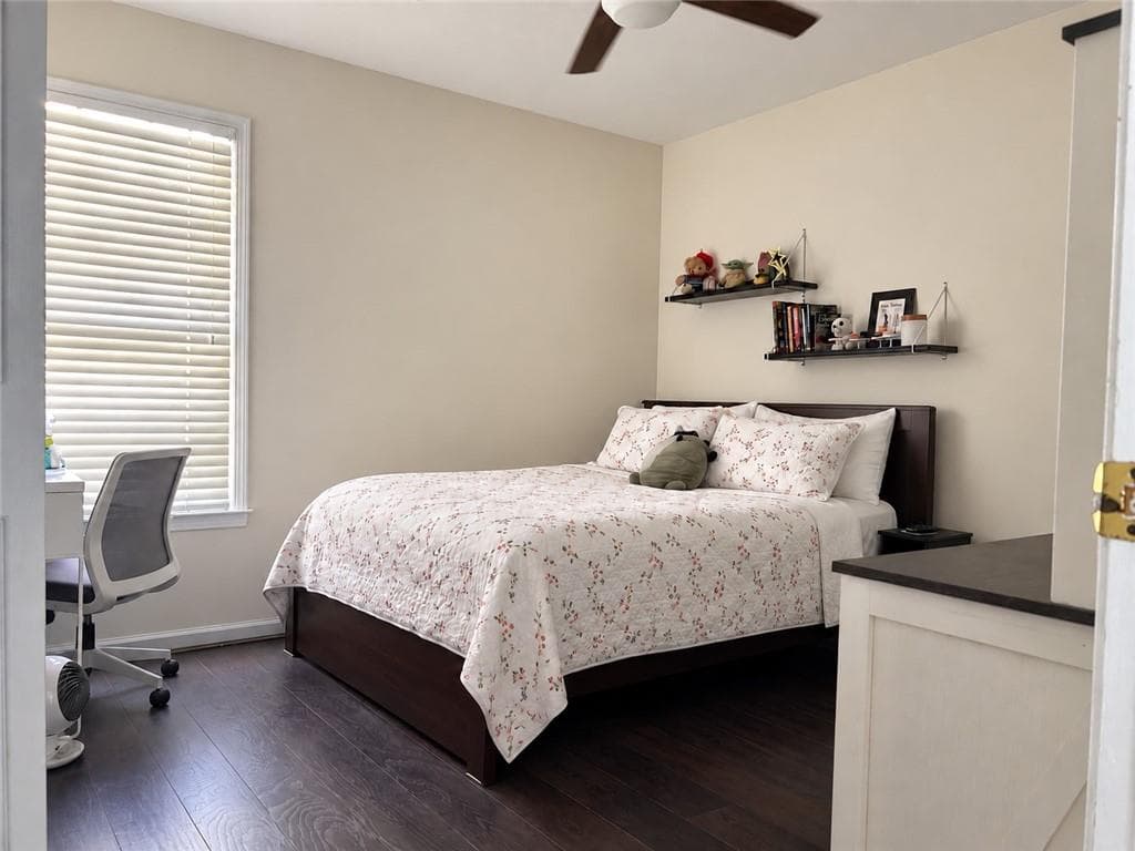 3 bedroom, 3 bathroom, 2,417 sq ft single family residence for sale at 3345 Glenrose Trail, Atlanta, GA 30341 — photo 9