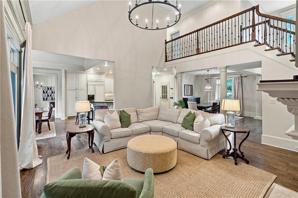 5 bedroom, 5 bathroom, 5,658 sq ft single family residence for sale at 5687 Mountain Oak Drive, Braselton, GA 30517 — photo 3