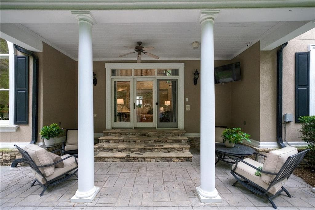 5 bedroom, 5 bathroom, 5,658 sq ft single family residence for sale at 5687 Mountain Oak Drive, Braselton, GA 30517 — photo 5