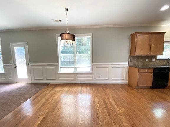 4 bedroom, 3 bathroom, 3,276 sq ft single family residence for rent at 230 Kubol Drive, Lawrenceville, GA 30046 for $2,500 a month — photo 10