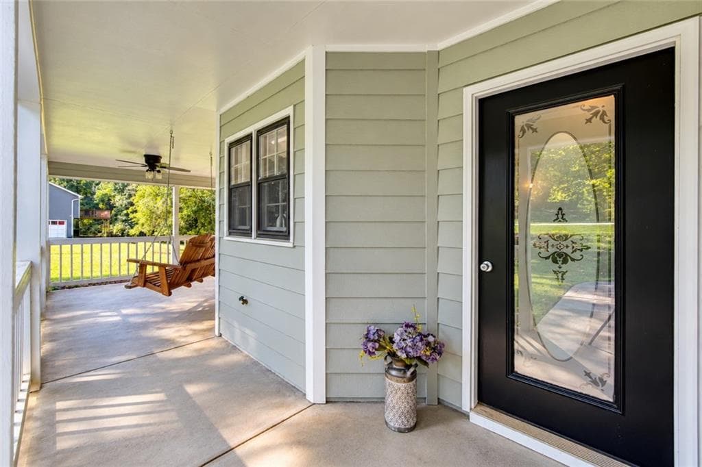 3 bedroom, 2 bathroom, 1,402 sq ft single family residence for sale at 95 Park Place Drive, Covington, GA 30016 — photo 6
