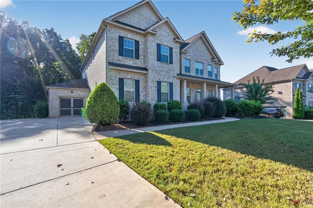 5 bedroom, 4 bathroom, 4,249 sq ft single family residence for sale at 6852 Louis Drive, Locust Grove, GA 30248 — photo 5