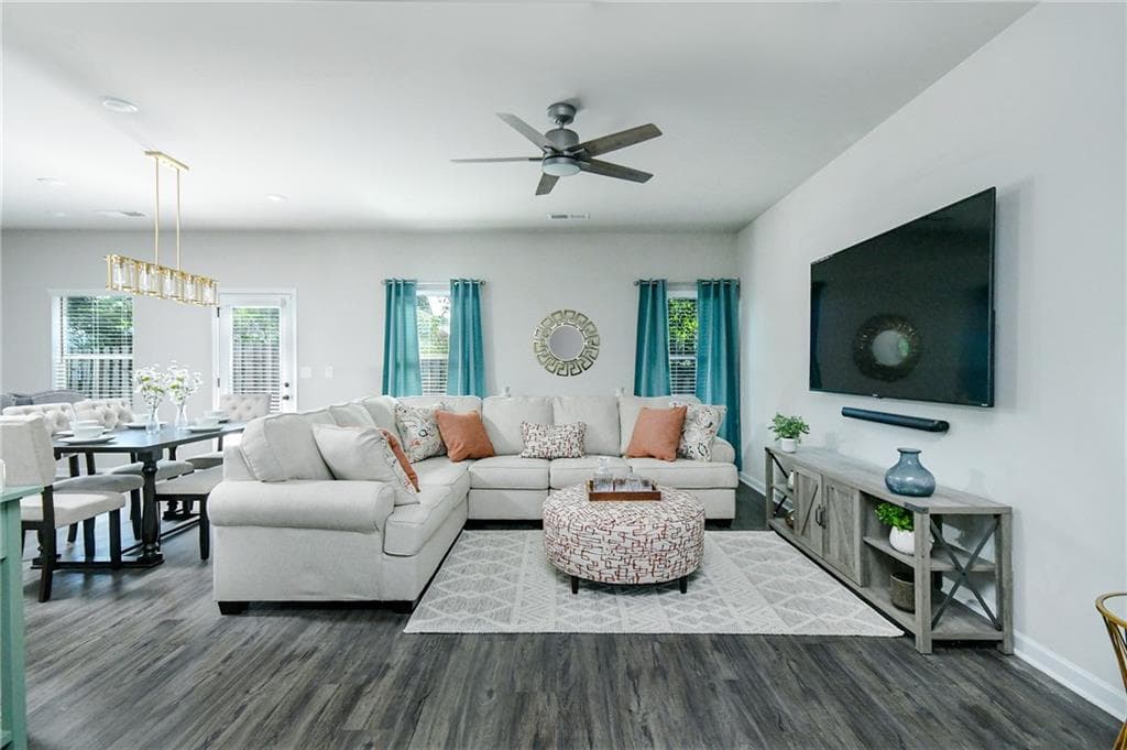 4 bedroom, 3 bathroom, 2,001 sq ft single family residence for sale at 2288 Elise Way, Hampton, GA 30228 — photo 6