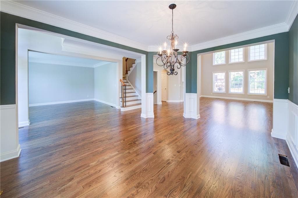 6 bedroom, 5 bathroom, 5,300 sq ft single family residence for sale at 5660 Cascade Trail, Cumming, GA 30040 — photo 6