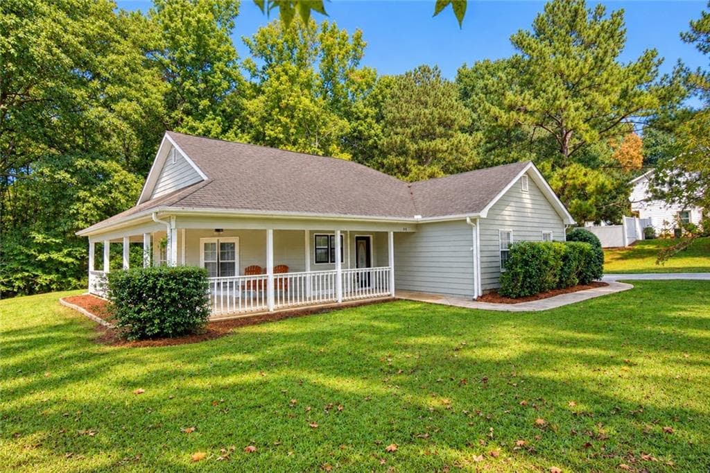3 bedroom, 2 bathroom, 1,402 sq ft single family residence for sale at 95 Park Place Drive, Covington, GA 30016 — photo 5