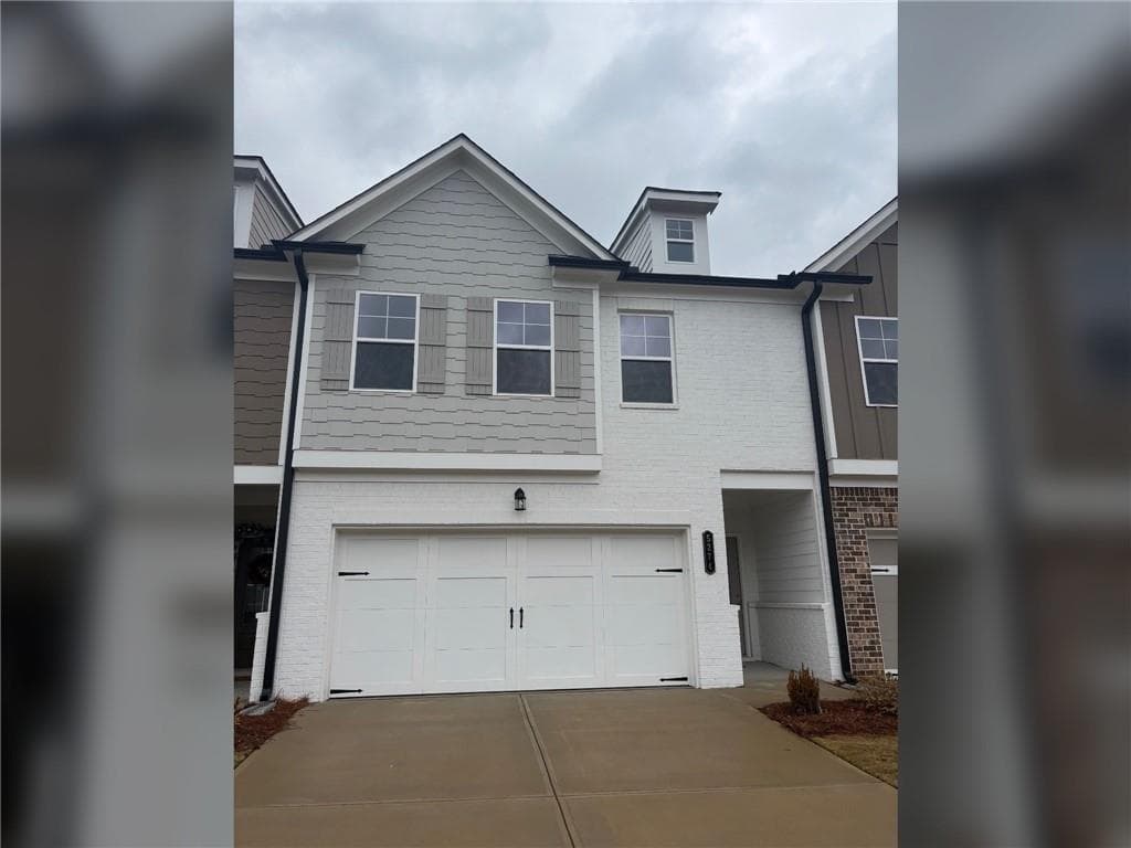 4 bedroom, 3 bathroom, 2,073 sq ft townhouse for rent at 5274 Fox Den Road, Oakwood, GA 30566 for $2,100 a month — photo 1 of 22