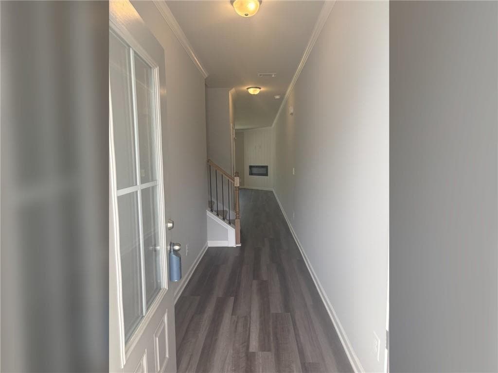 4 bedroom, 3 bathroom, 2,073 sq ft townhouse for rent at 5274 Fox Den Road, Oakwood, GA 30566 for $2,100 a month — photo 3