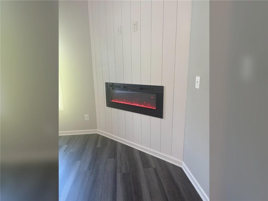 4 bedroom, 3 bathroom, 2,073 sq ft townhouse for rent at 5274 Fox Den Road, Oakwood, GA 30566 for $2,100 a month — photo 10