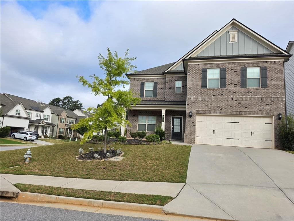 4 bedroom, 3 bathroom, 2,866 sq ft single family residence for rent at 4438 Chestnut Oak Way, Gainesville, GA 30504 for $2,450 a month — photo 1 of 24