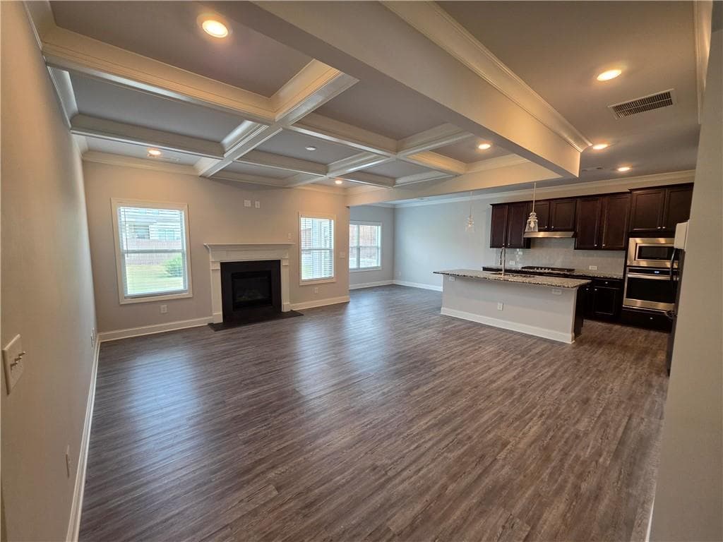 4 bedroom, 3 bathroom, 2,866 sq ft single family residence for rent at 4438 Chestnut Oak Way, Gainesville, GA 30504 for $2,450 a month — photo 4