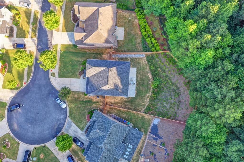 5 bedroom, 4 bathroom, 3,235 sq ft single family residence for sale at 2520 Northmont Parkway, Duluth, GA 30097 — photo 8