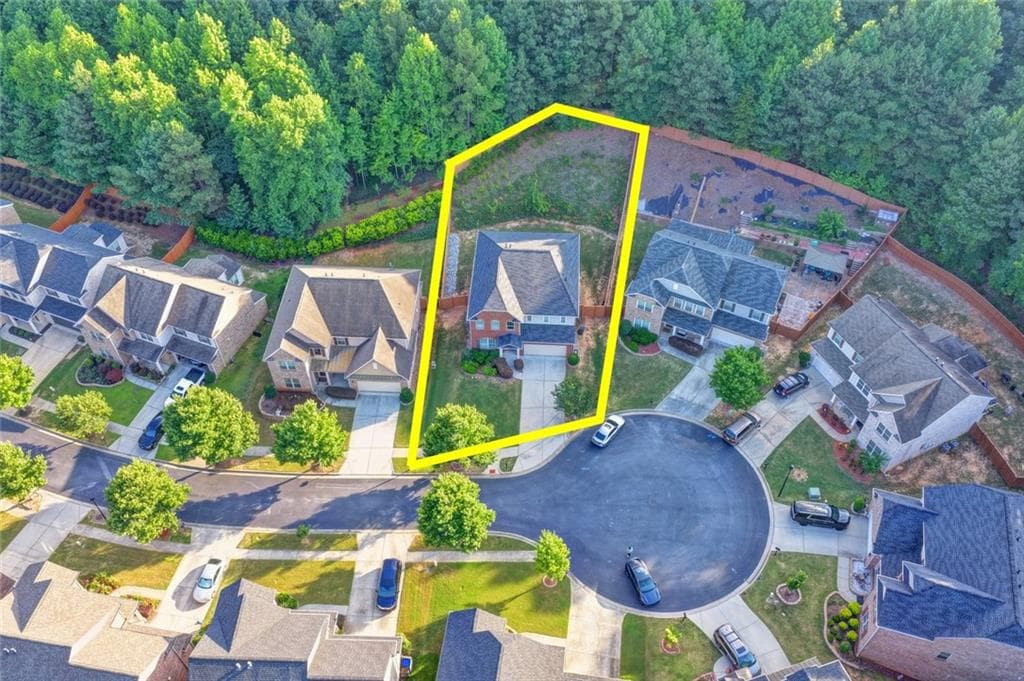5 bedroom, 4 bathroom, 3,235 sq ft single family residence for sale at 2520 Northmont Parkway, Duluth, GA 30097 — photo 10