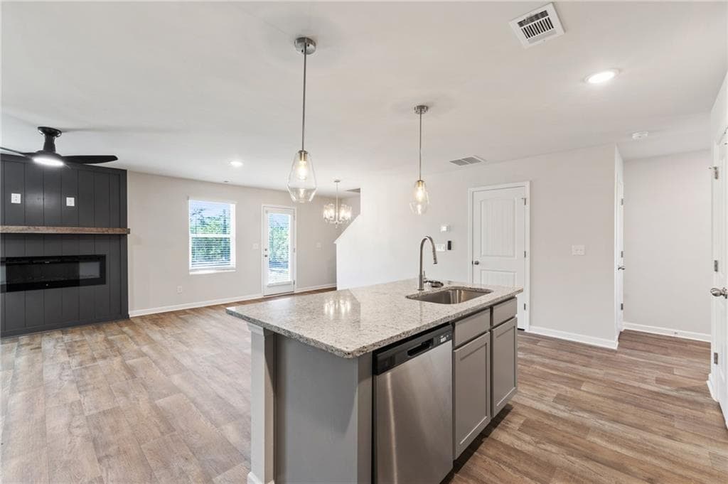 4 bedroom, 3 bathroom, 1,900 sq ft single family residence under contract at 172 Percheron, Hogansville, GA 30230 — photo 8