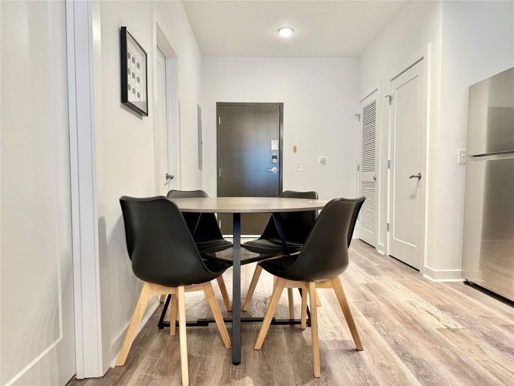 1 bedroom, 1 bathroom, 657 sq ft condominium for sale at 525 Parkway Drive 108, Atlanta, GA 30308 — photo 8