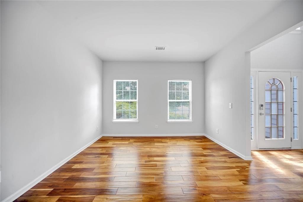 4 bedroom, 3 bathroom, 2,094 sq ft single family residence for sale at 955 Pebble Creek Trail, Suwanee, GA 30024 — photo 8