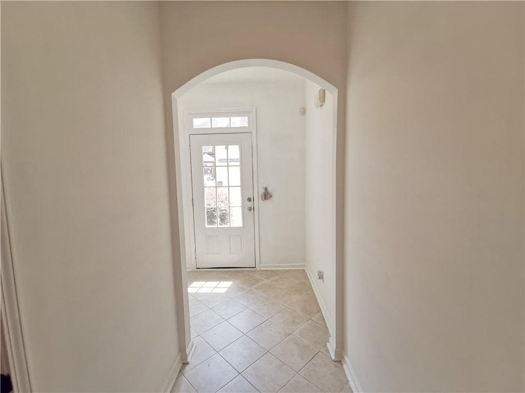 3 bedroom, 3 bathroom, 1,696 sq ft townhouse for rent at 2073 Executive Drive, Duluth, GA 30096 for $2,100 a month — photo 5
