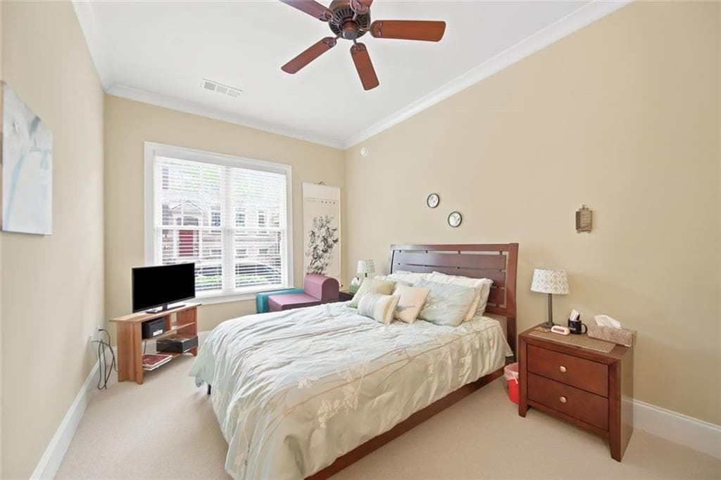 2 bedroom, 2 bathroom, 1,257 sq ft condominium for sale at 3635 E Paces Circle 1114, Atlanta, GA 30326 — photo 3