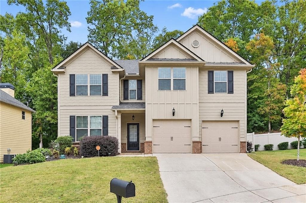 4 bedroom, 3 bathroom, 2,796 sq ft single family residence for sale at 118 Village Walk Place, Newnan, GA 30265