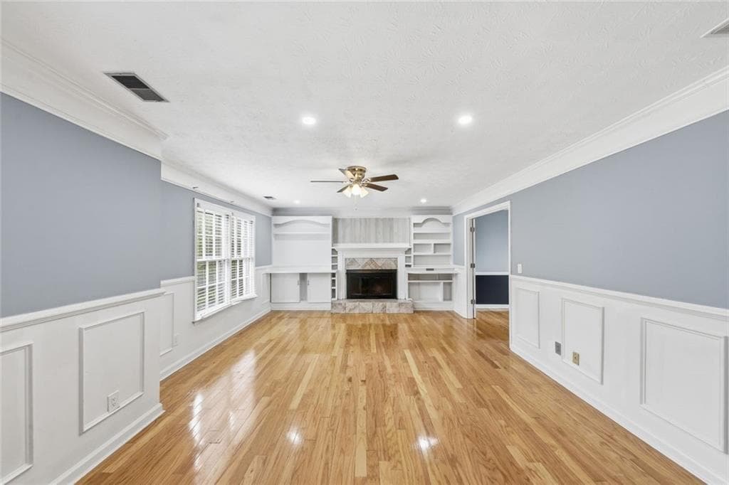 3 bedroom, 3 bathroom, 2,143 sq ft single family residence for sale at 310 Crescentview Court, Lawrenceville, GA 30044 — photo 7