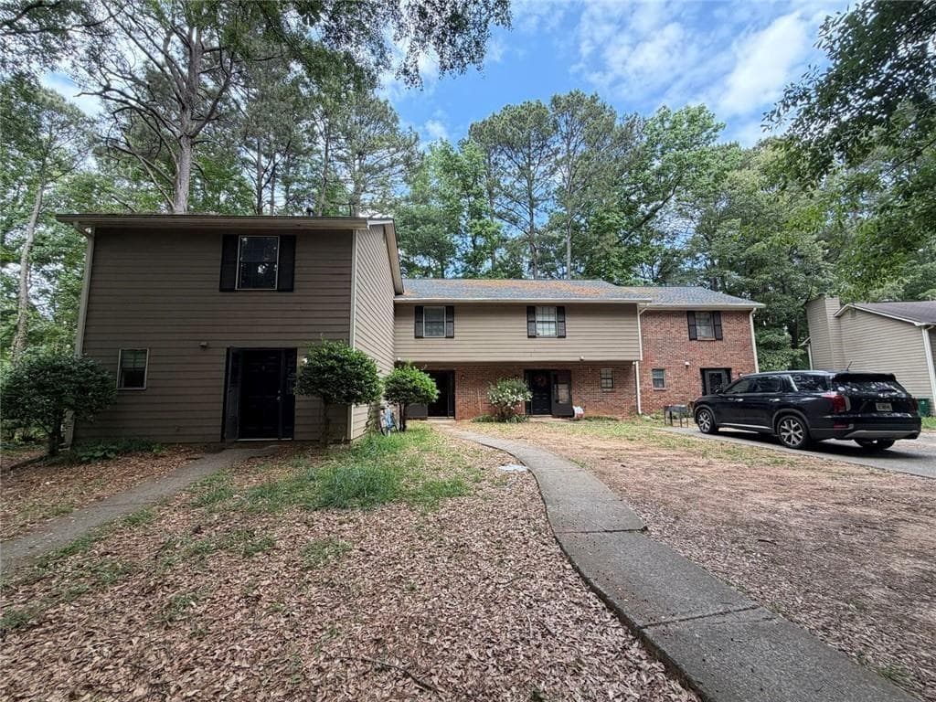 quadruplex for sale at 4030 Hawthorne Circle, Smyrna, GA 30080 — photo 1 of 19