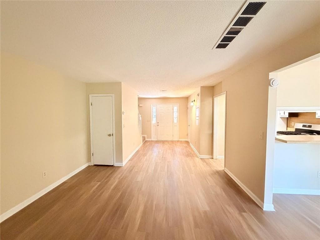 quadruplex for sale at 4030 Hawthorne Circle, Smyrna, GA 30080 — photo 3