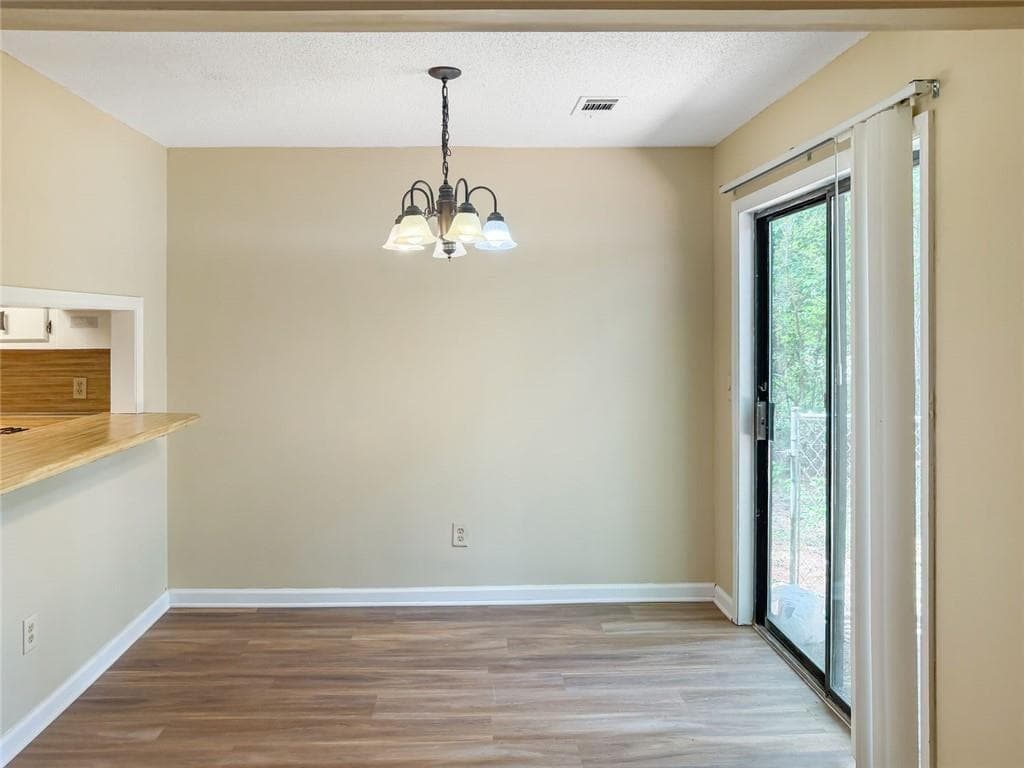 quadruplex for sale at 4030 Hawthorne Circle, Smyrna, GA 30080 — photo 5