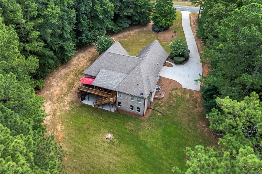 4 bedroom, 2 bathroom, 2,637 sq ft single family residence for sale at 1400 Giles Road, Monroe, GA 30655 — photo 2