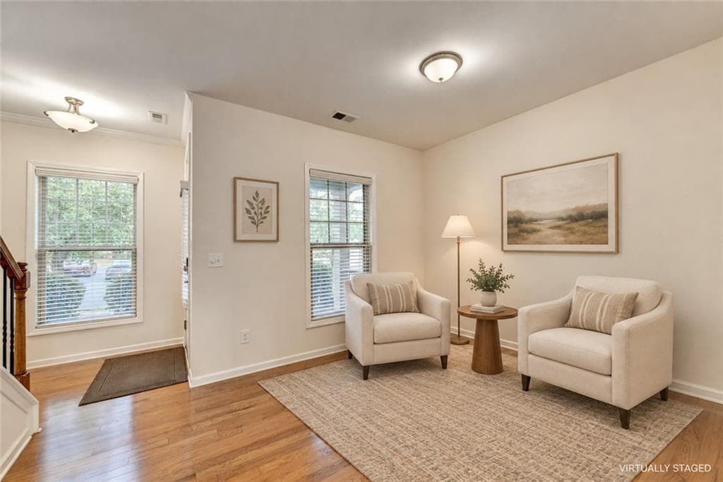 3 bedroom, 3 bathroom, 2,164 sq ft townhouse for sale at 1285 Woodmore Way, Alpharetta, GA 30004 — photo 4