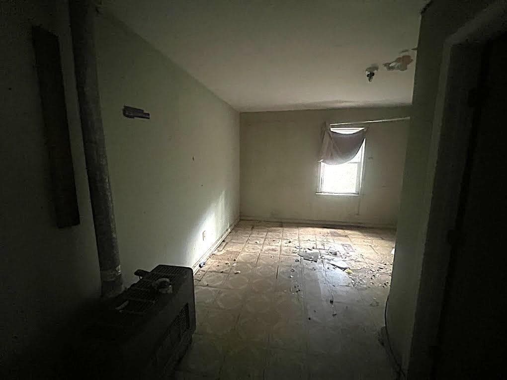 3 bedroom, 1 bathroom, 984 sq ft single family residence for sale at 488 Lawrence Street, Marietta, GA 30060 — photo 6