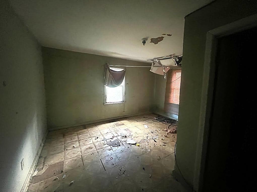 3 bedroom, 1 bathroom, 984 sq ft single family residence for sale at 488 Lawrence Street, Marietta, GA 30060 — photo 7