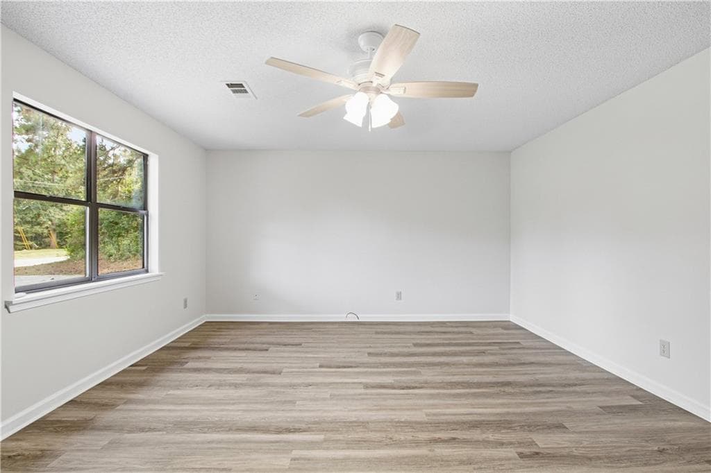 3 bedroom, 2 bathroom, 1,092 sq ft single family residence for sale at 414 Jane Harris Road, Dallas, GA 30157 — photo 5