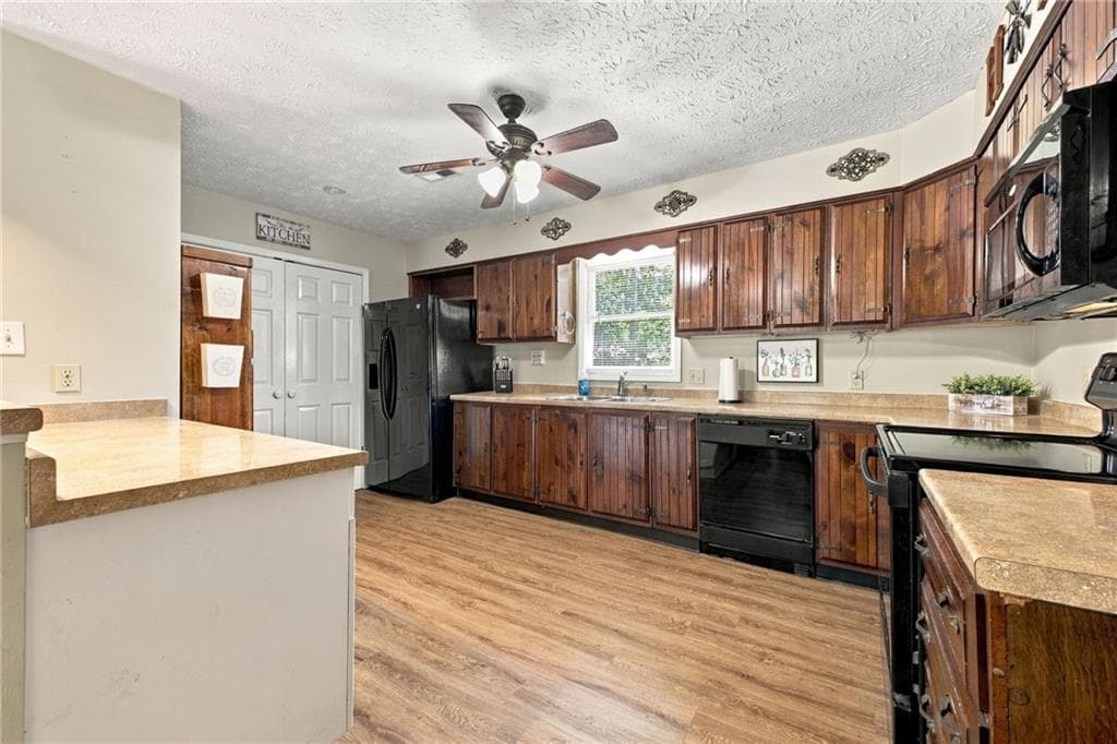 3 bedroom, 2 bathroom single family residence for sale at 11 Pine Bower Drive, Rome, GA 30165 — photo 7