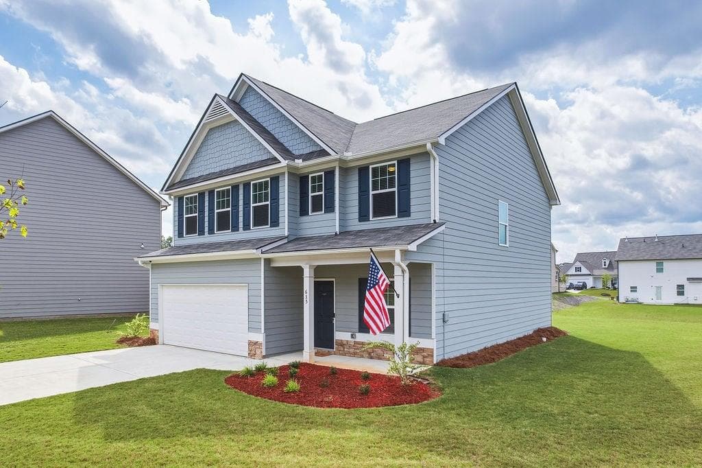 4 bedroom, 3 bathroom, 2,705 sq ft single family residence for sale at 635 River Run Drive, Dallas, GA 30132 — photo 2