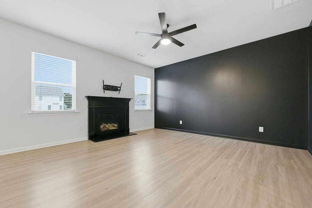 4 bedroom, 3 bathroom, 2,705 sq ft single family residence for sale at 635 River Run Drive, Dallas, GA 30132 — photo 5