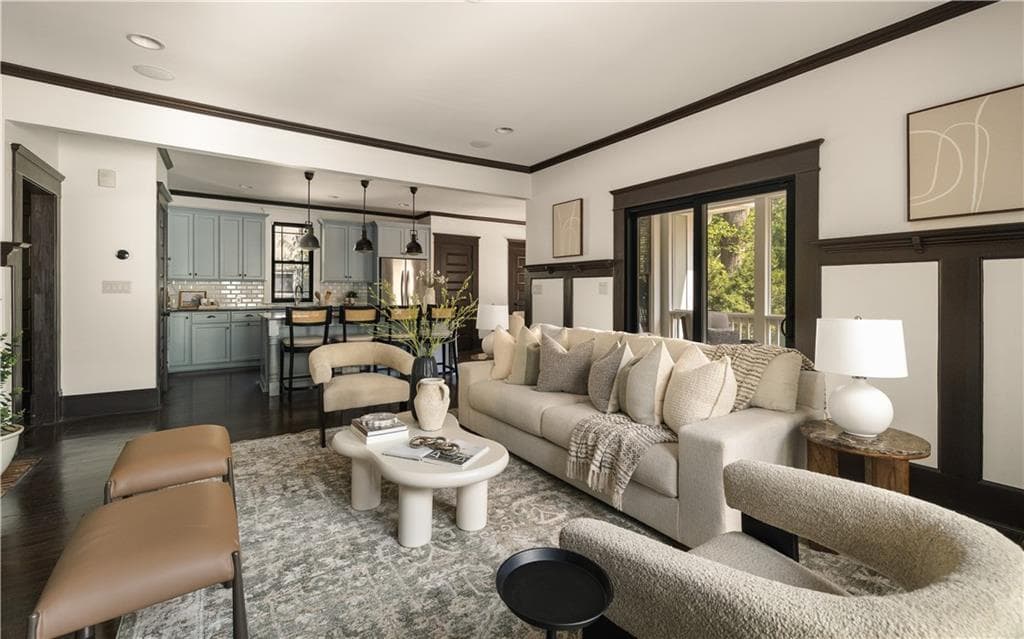 3 bedroom, 3 bathroom, 2,900 sq ft single family residence for sale at 867 Monroe Drive, Atlanta, GA 30308 — photo 6