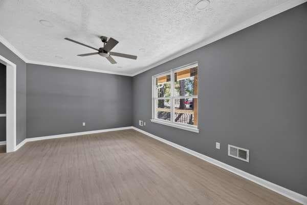 3 bedroom, 3 bathroom, 1,616 sq ft single family residence for sale at 208 Fairview Point, Ellenwood, GA 30294 — photo 5