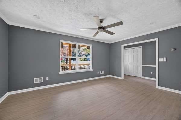 3 bedroom, 3 bathroom, 1,616 sq ft single family residence for sale at 208 Fairview Point, Ellenwood, GA 30294 — photo 7