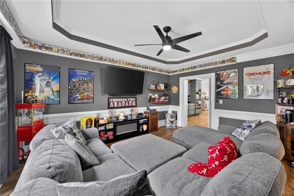 6 bedroom, 5 bathroom, 4,093 sq ft single family residence for sale at 8100 Powhattan Court, Mcdonough, GA 30252 — photo 9