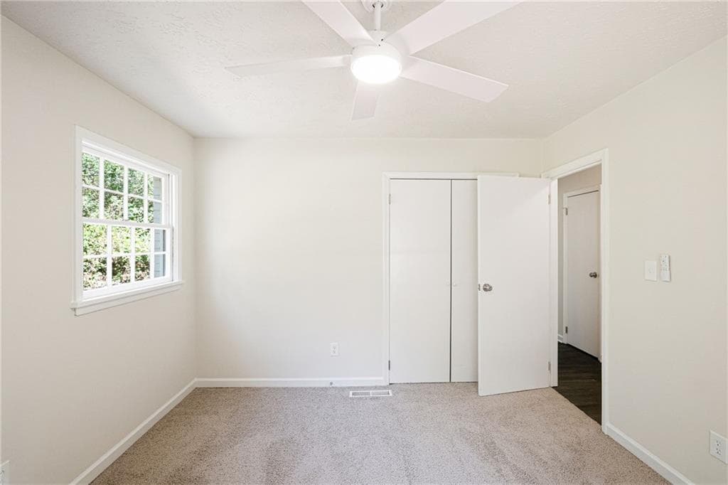 3 bedroom, 3 bathroom, 1,950 sq ft single family residence for sale at 30 Roberts Lane, Covington, GA 30014 — photo 8