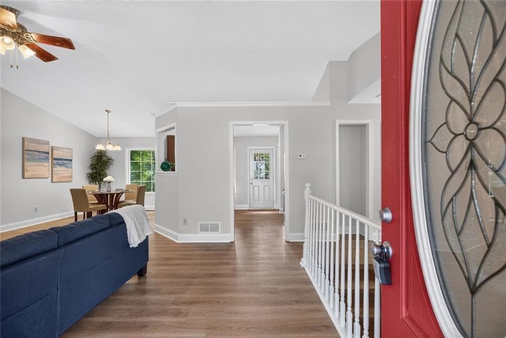 3 bedroom, 3 bathroom, 2,098 sq ft single family residence under contract at 459 Amy Boulevard, Temple, GA 30179 — photo 5