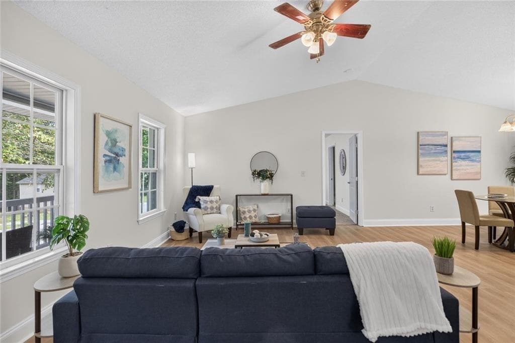 3 bedroom, 3 bathroom, 2,098 sq ft single family residence under contract at 459 Amy Boulevard, Temple, GA 30179 — photo 6