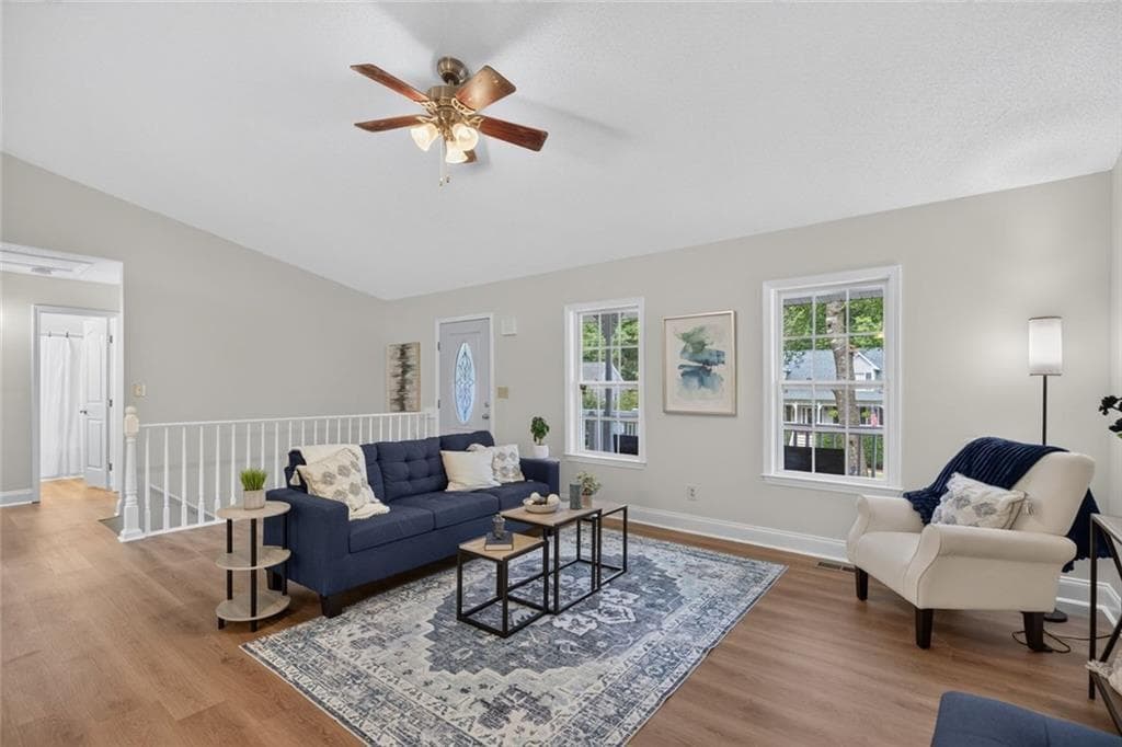 3 bedroom, 3 bathroom, 2,098 sq ft single family residence under contract at 459 Amy Boulevard, Temple, GA 30179 — photo 8