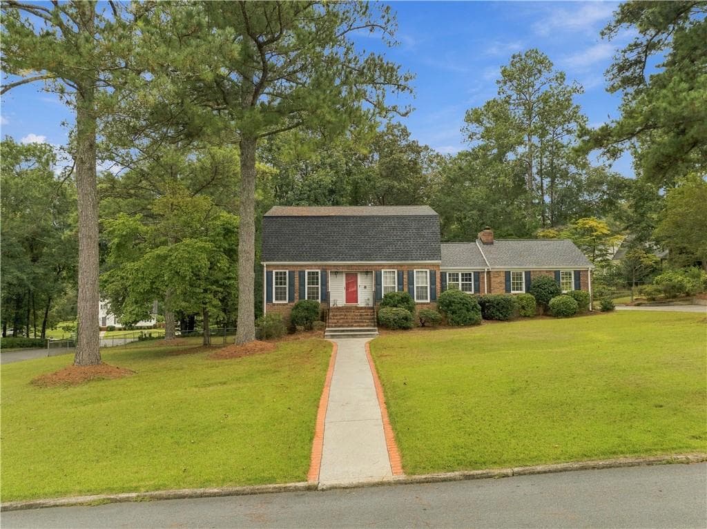 4 bedroom, 3 bathroom, 2,503 sq ft single family residence for sale at 4 Windemere Lane, Rome, GA 30161 — photo 5