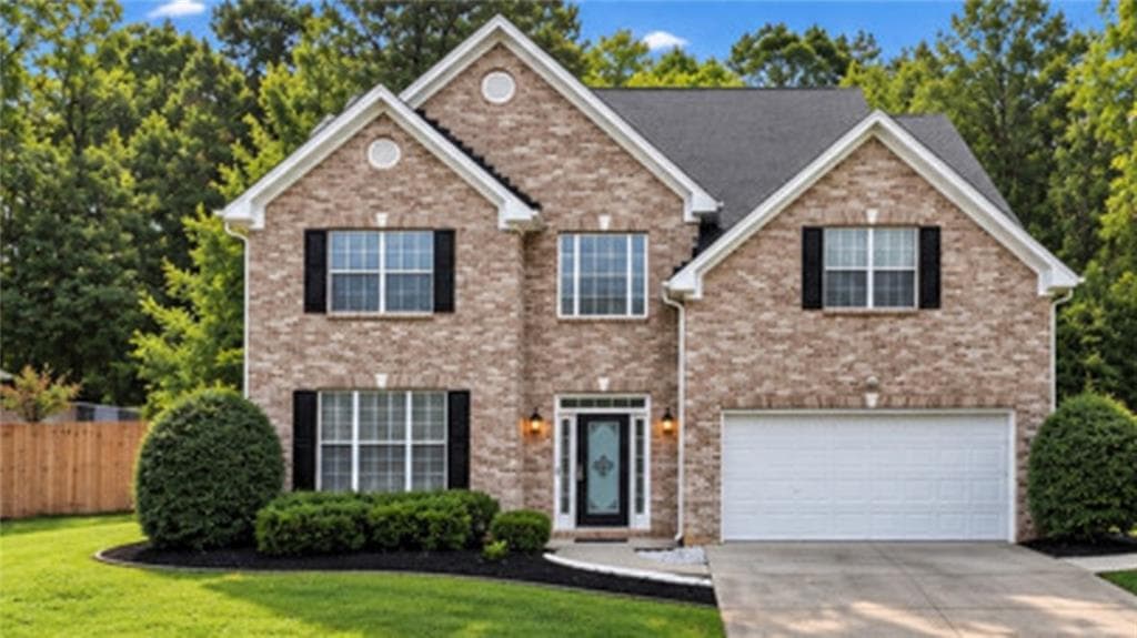 4 bedroom, 3 bathroom, 2,826 sq ft single family residence for sale at 683 Savannah Rose Way, Lawrenceville, GA 30045 — photo 2