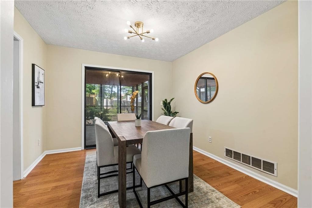 3 bedroom, 2 bathroom, 1,906 sq ft single family residence for sale at 1790 Pierce Arrow Parkway, Tucker, GA 30084 — photo 7