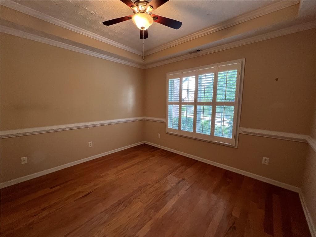 3 bedroom, 3 bathroom, 2,022 sq ft single family residence for sale at 3426 Salem Cove Trail, Conyers, GA 30013 — photo 5